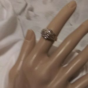 STUNNING 10kt yellow gold 💎 Ring
